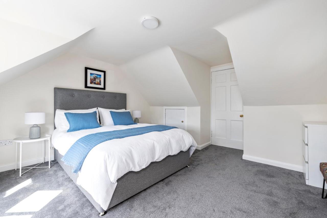 2 bedroom apartment on Peebles High Street Buitenkant foto